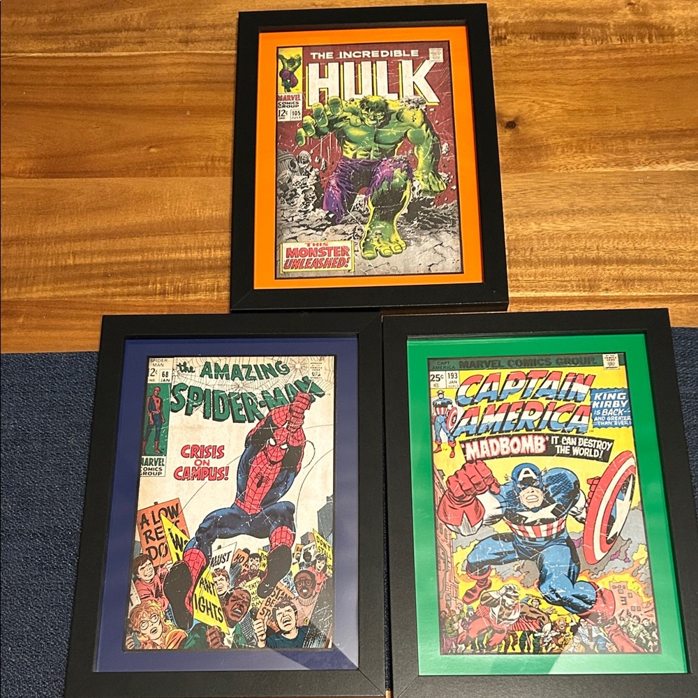 Marvel Comic Art Set - Green, Red, Blue